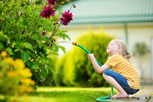 garten-eigener-gartenmoebel-einrichten-wohnen-28