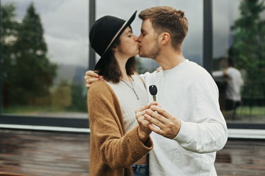 Haus-Familie-Wohnen-Garten-Land-Serie-31-06